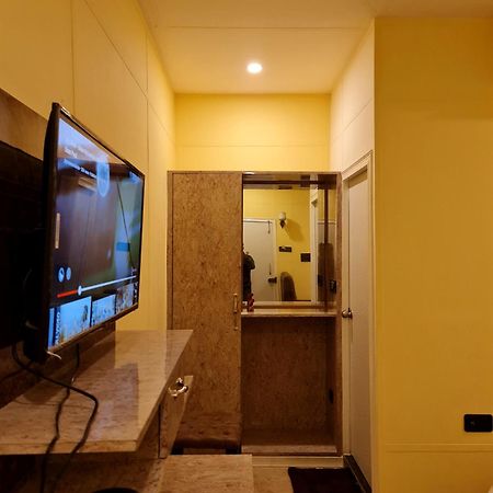 Hotel Aurelia Pearl Патна Екстер'єр фото
