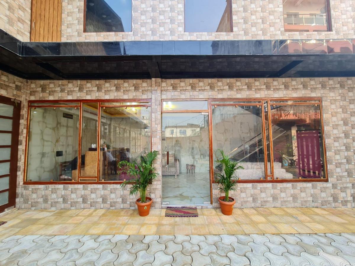 Hotel Aurelia Pearl Патна Екстер'єр фото