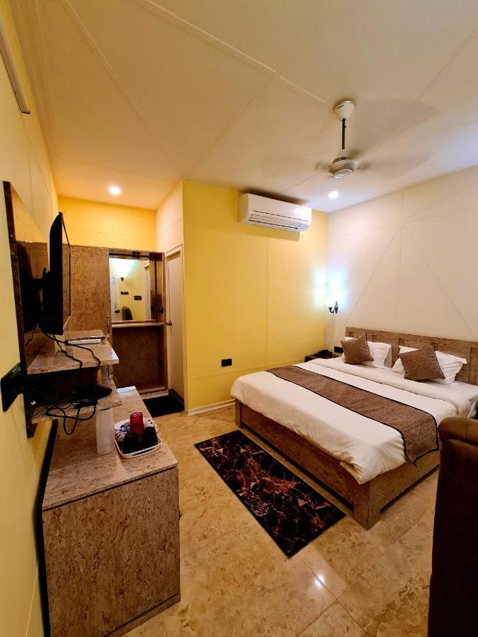 Hotel Aurelia Pearl Патна Екстер'єр фото