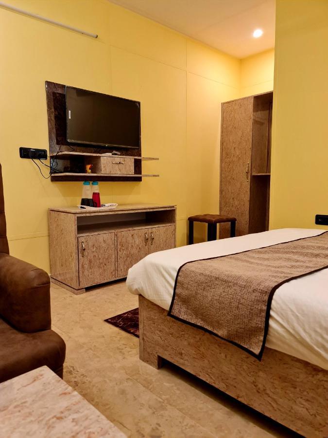 Hotel Aurelia Pearl Патна Екстер'єр фото