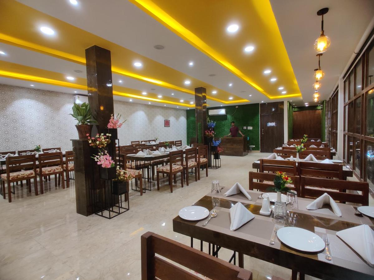 Hotel Aurelia Pearl Патна Екстер'єр фото