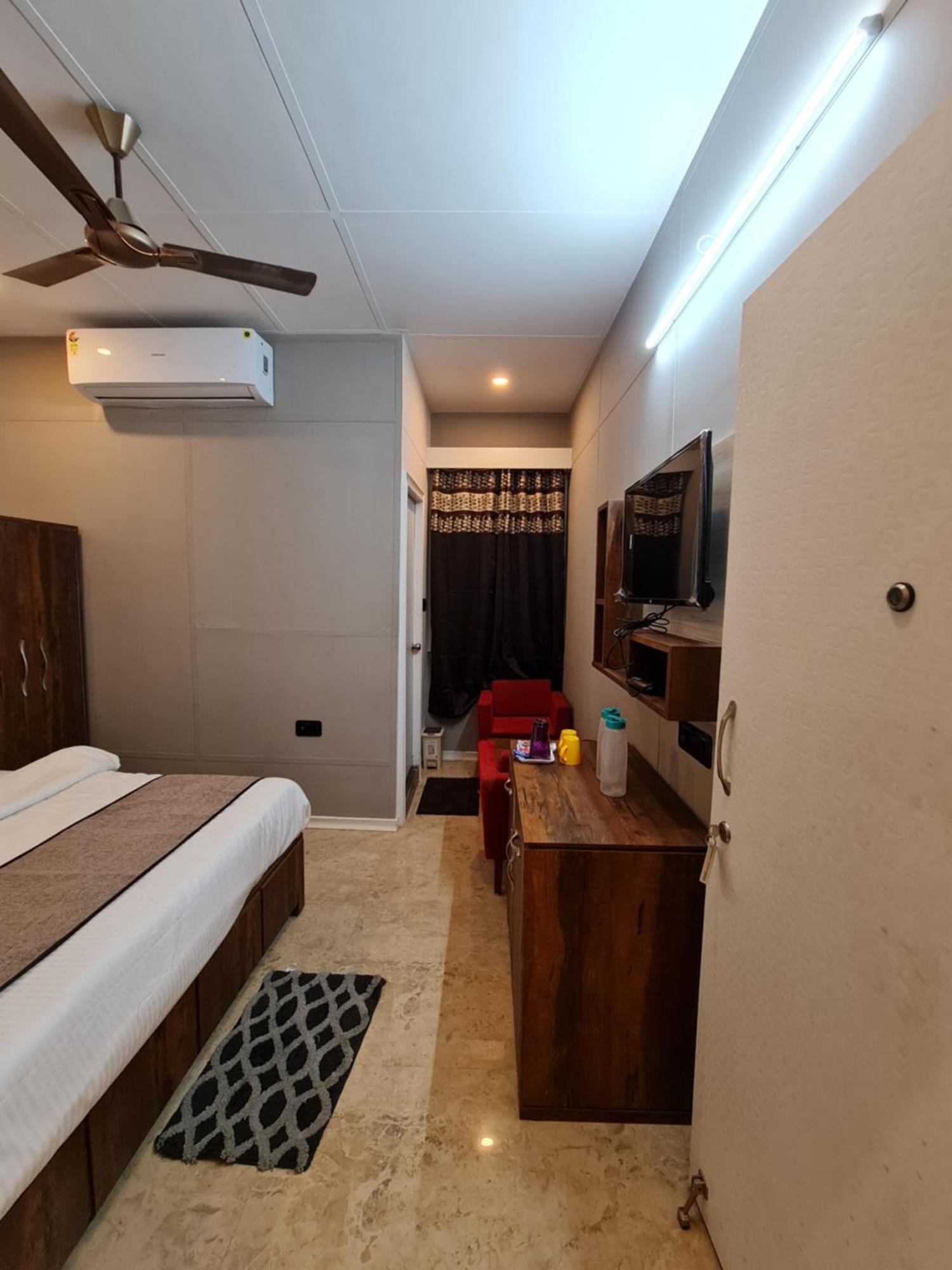 Hotel Aurelia Pearl Патна Екстер'єр фото